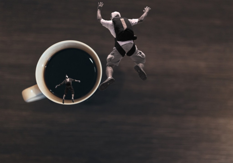 Ádám a Photoshoppal is mesterien bánik