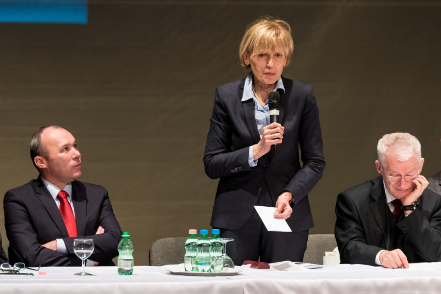 Porga Gyula, Barsiné Pataki Etelka és a megyei kamara elnöke, Zalavári István