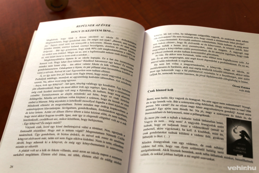 Volt tanítványa regénye az ő segítségével jelent meg