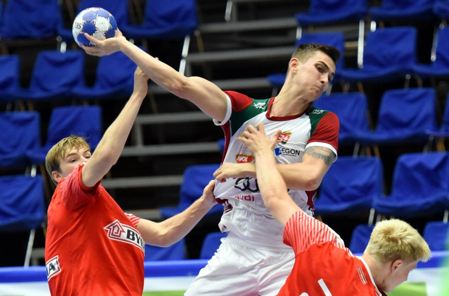 Uros Borzas a Telekom Veszprém felnőtt csapatában is bemutatkozhatott korábban – fotó: Jurij Kodrun