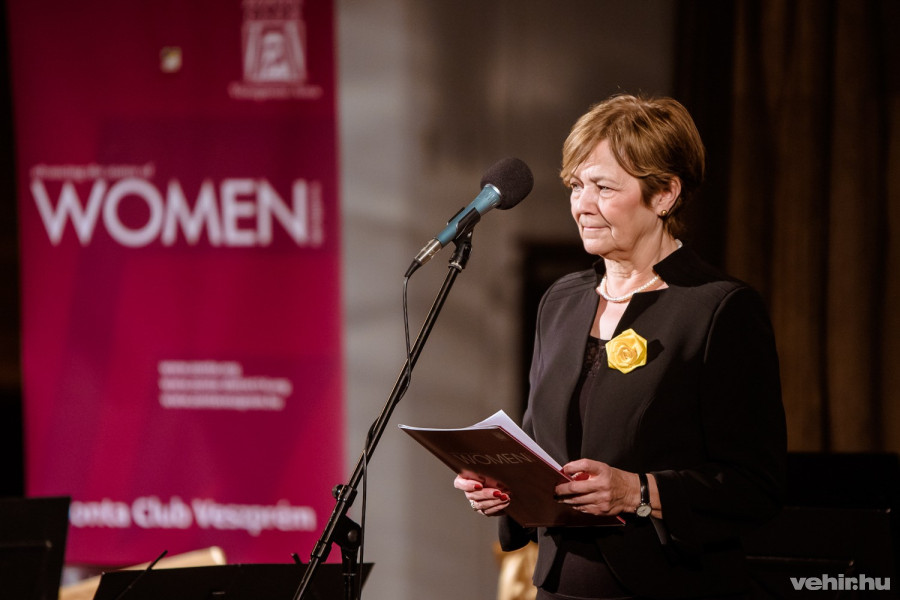 Sulákné Hontai Mária