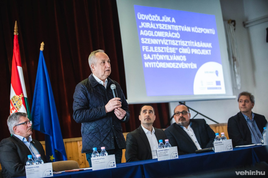 Szedlák Attila, Kontrát Károly, Ovádi Péter, Szabadics Zoltán és Somodi Ferenc