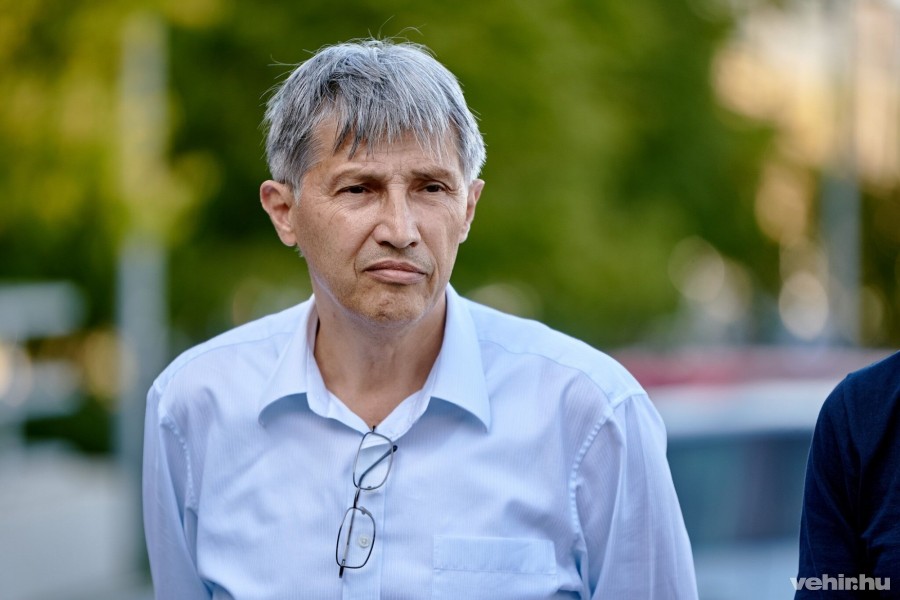 Katanics Sándor (DK) a polgármesteri versenyt elvesztette, de egyéni képviselőjelöltként az 1. sz. választókörzetben nyerni tudott 