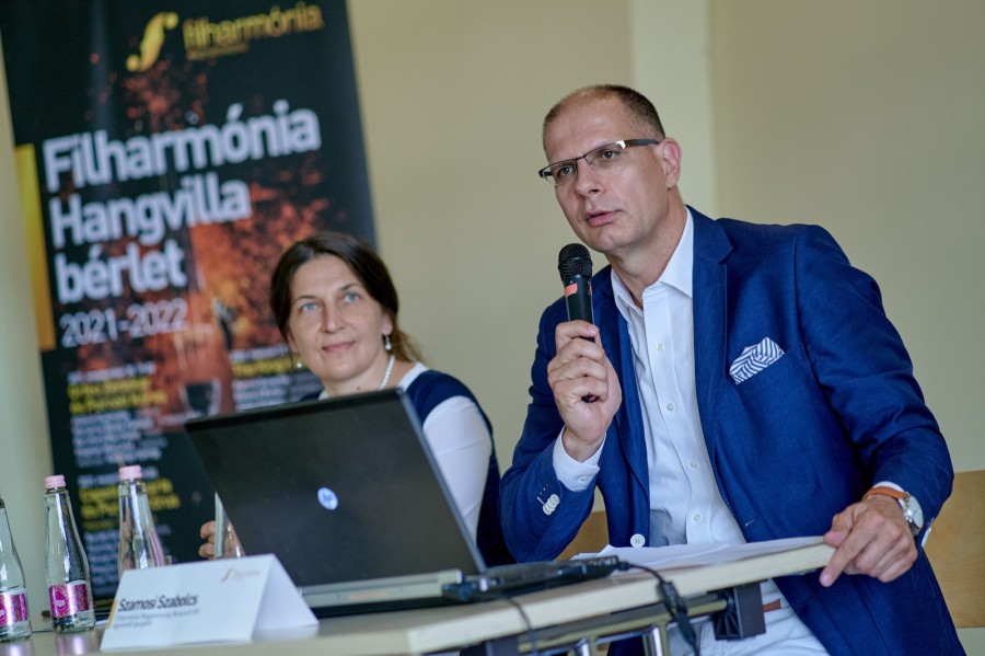 A programot Szamosi Szabolcs, a Filharmónia Magyarország ügyvezető igazgatója és Loószné Dömötör Enikő, a Veszprémi Érsekség irodavezetője ismertették hétfőn
