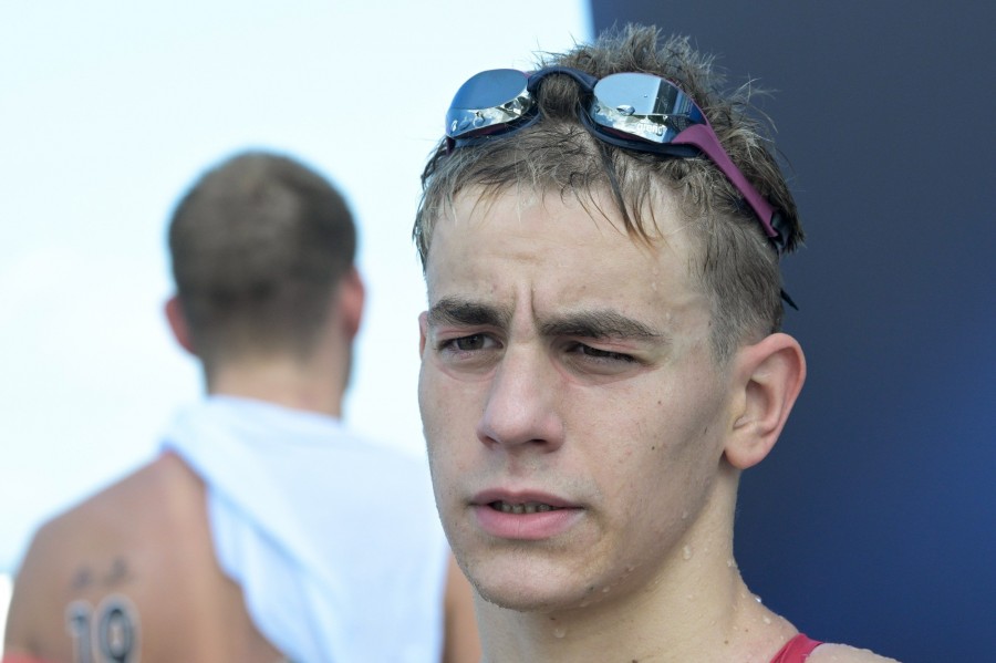 Betlehem Dávid a férfi nyílt vízi úszók 10 kilométeres versenye után a fukuokai vizes világbajnokságon 2023. július 16-án. A magyar versenyző a 16. helyen végzett. MTI/Koszticsák Szilárd
