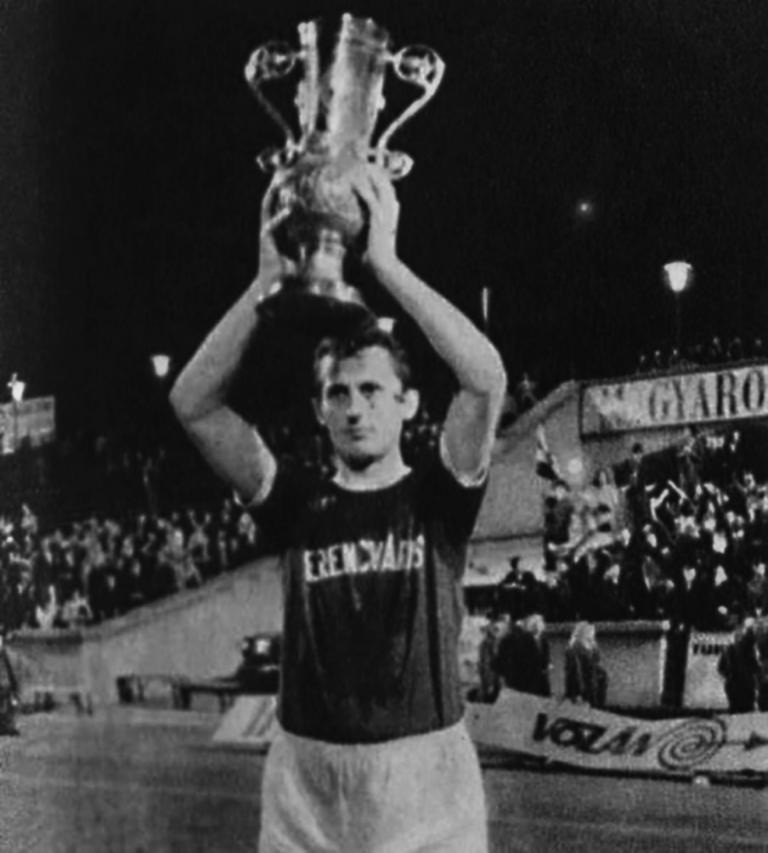 Az eredeti Magyar Kupát utoljára Albert Flórián, a Ferencváros csapatkapitánya emelhette magasba 1972-ben