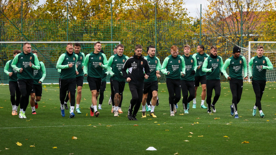 Játékosok a magyar labdarúgó-válogatott edzésén a telki edzőközpontban a Bulgária elleni Európa-bajnoki selejtező mérkőzés előtti napon, 2023. november 15-én. MTI/Hegedüs Róbert