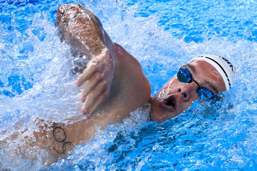 Rasovszky Kristóf a férfi 800 méteres gyorsúszás előfutamában a dohai vizes világbajnokságon 2024. február 13-án. MTI/Kovács Tamás