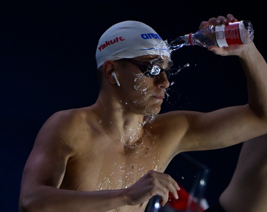 A negyedik helyezett Betlehem Dávid a férfi 1500 méteres gyorsúszás döntője előtt a dohai vizes világbajnokságon 2024. február 18-án. MTI/Kovács Tamás 
