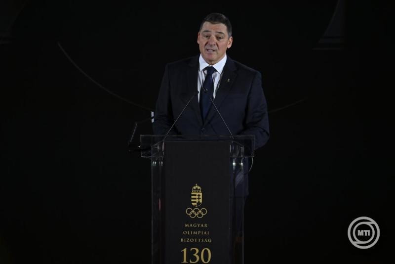 Gyulay Zsolt, a Magyar Olimpiai Bizottság (MOB) elnöke beszédet mond a MOB alapításának 130. évfordulója alkalmából rendezett gálaesten a Szépművészeti Múzeumban 2025. december 15-én. MTI/Illyés Tibor