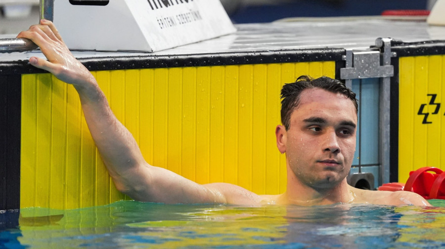 Milák Kristóf a férfi 200 méteres pillangóúszás döntõje után az úszók 127. országos bajnokságán a kaposvári Csik Ferenc Versenyuszodában 2025. április 10-én. MTI/Derencsényi István