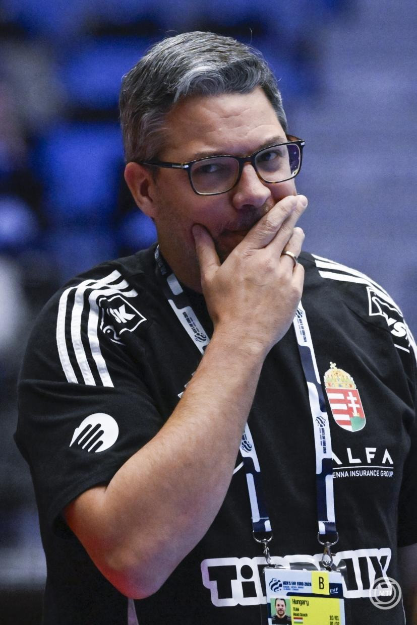 Chema Rodríguez szövetségi kapitány a dán-norvég-svéd közös rendezésű férfi kézilabda-Európa-bajnokság F csoportjának első fordulójában játszott Magyarország - Lengyelország mérkőzésen a svédországi Kristianstad Arénában 2026. január 16-án. Magyarország-Lengyelország 29-21. MTI/Hegedüs Róbert