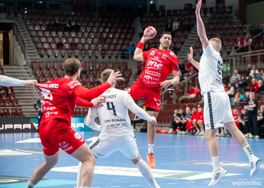 Fotóriport később!