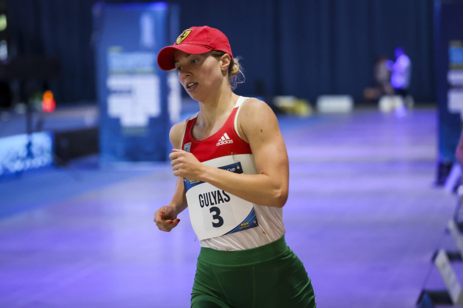 A késõbbi gyõztes Gulyás Michelle az öttusázók budapesti világkupaviadalán a lövészetes futás döntõjében a BOK Csarnokban 2025. április 26-án. MTI/Hegedüs Róbert