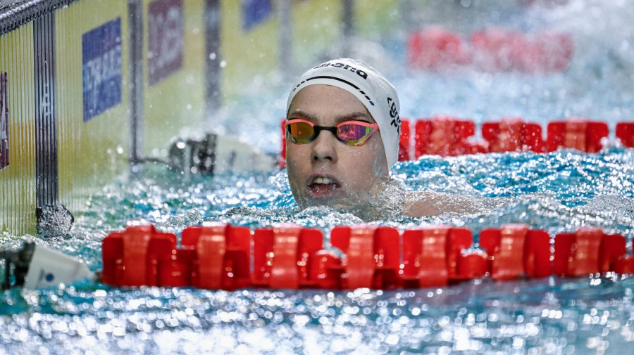 Az aranyérmes Sárkány Zalán a férfi 800 méteres gyorsúszás döntõjében a rövidpályás úszó Európa-bajnokságon a lengyelországi Lublinban 2025. december 6-án.MTI/Bodnár Boglárka