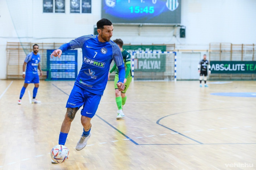 Tatai József a veszprémi futsalközösség örök kedvence (archív fotó)